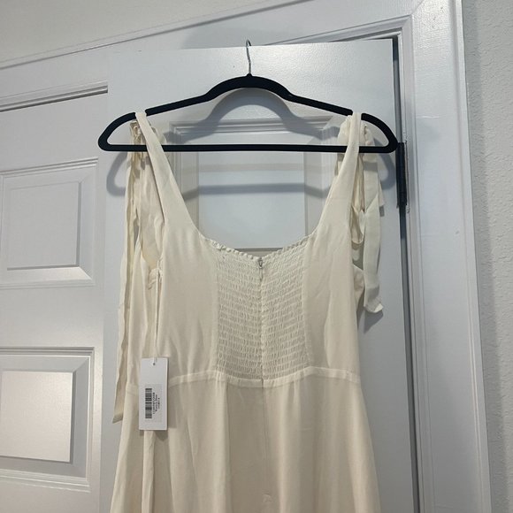 Reformation Wedding / Bridal Gown - Westerly Dress in Ivory - Picture 5 of 13